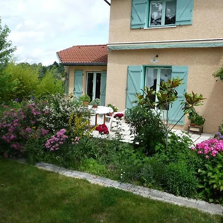 Les Hauts De Galmier Bed & Breakfast *